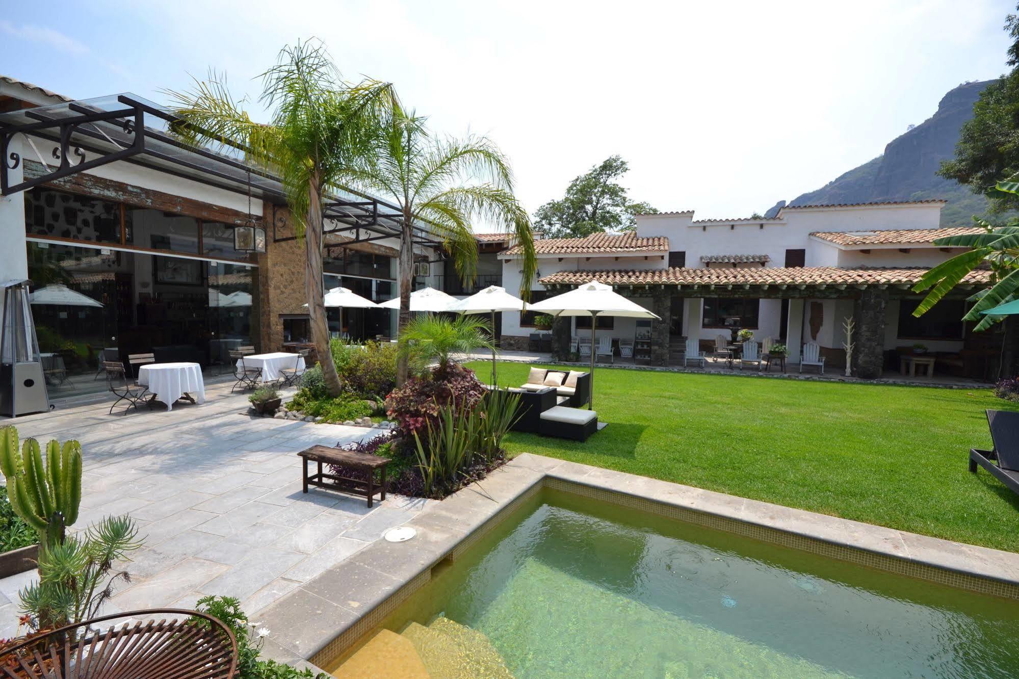 Rustika Spa Hotel Boutique เตโปซตลัน ภายนอก รูปภาพ